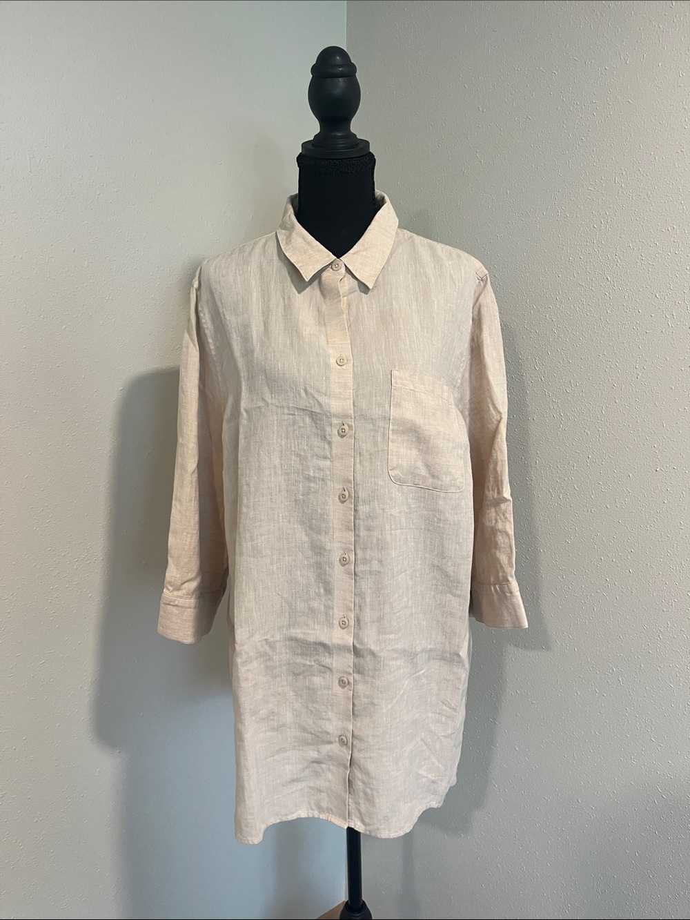 100% LINEN Chico’s Lightweight Beige Long Line Button Shirt-Chico’s 3/XL